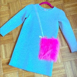 Adorable dress w attached fur purse